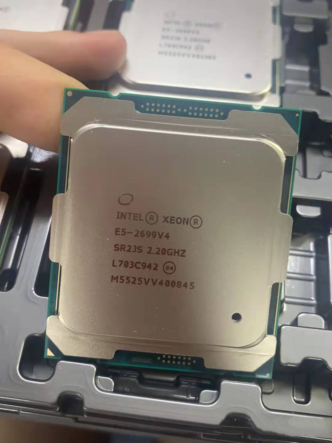 Original Server Cpu Intel Xeon - огляд і ціна E5 2699 V4